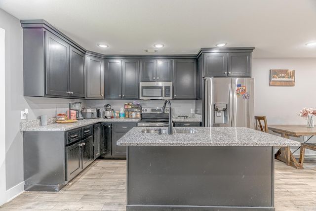 1008 Mays Road, Jonesboro, AR 72405