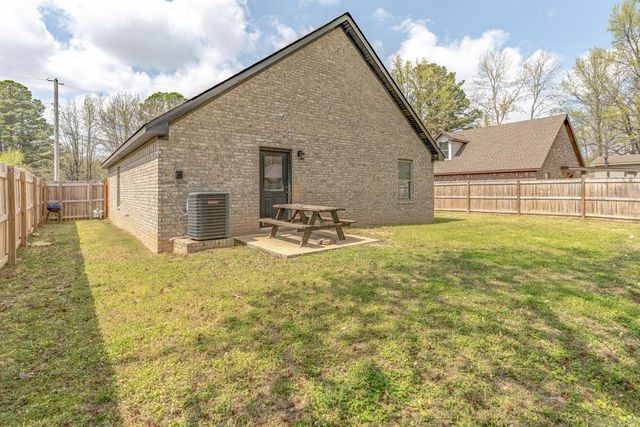1008 Mays Road, Jonesboro, AR 72405