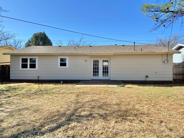 2128 74th Street, Lubbock, TX 79423