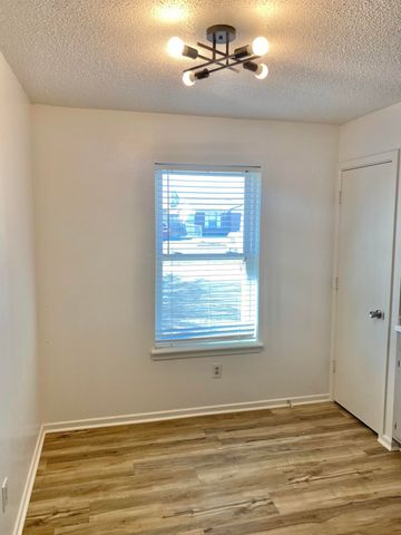 2128 74th Street, Lubbock, TX 79423