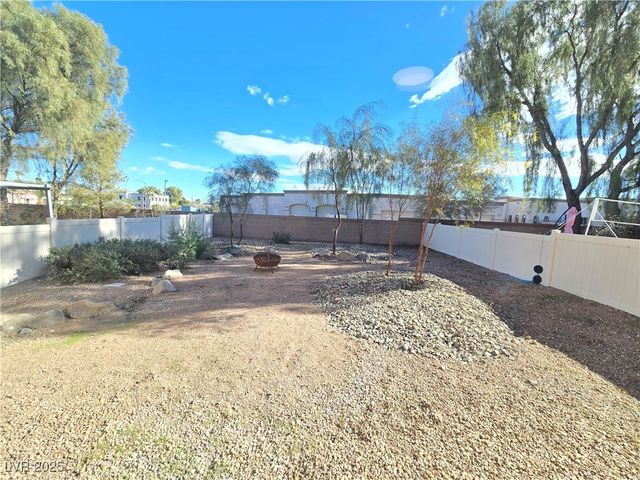 8526 Treasure Trove Street, Las Vegas, NV 89123