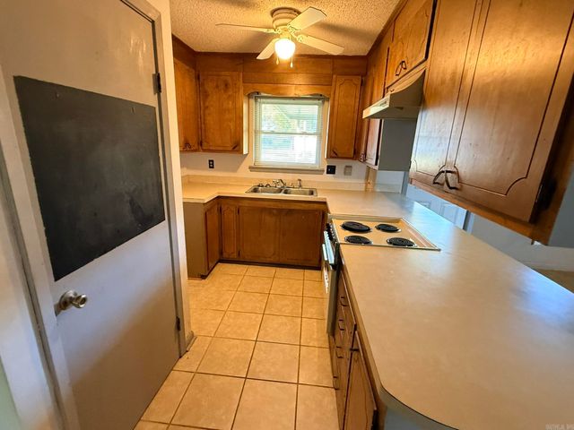 501 Maple Dr., Camden, AR 71701