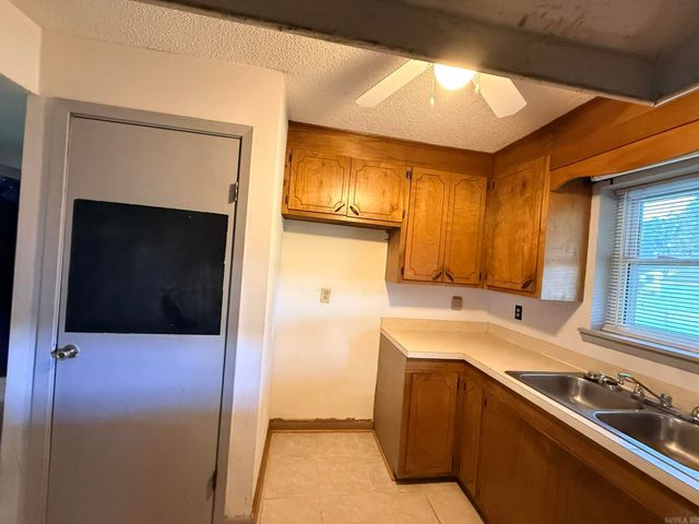 501 Maple Dr., Camden, AR 71701