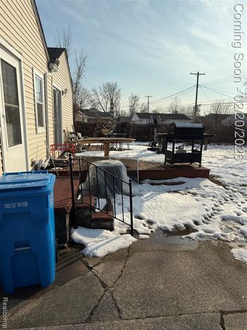 30509 Townley Street, Madison Heights, MI 48071