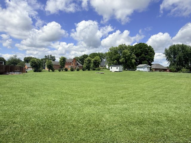 0 Crosspark Dr, Manchester, TN 37355
