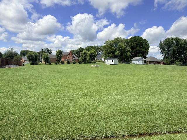 0 Crosspark Dr, Manchester, TN 37355