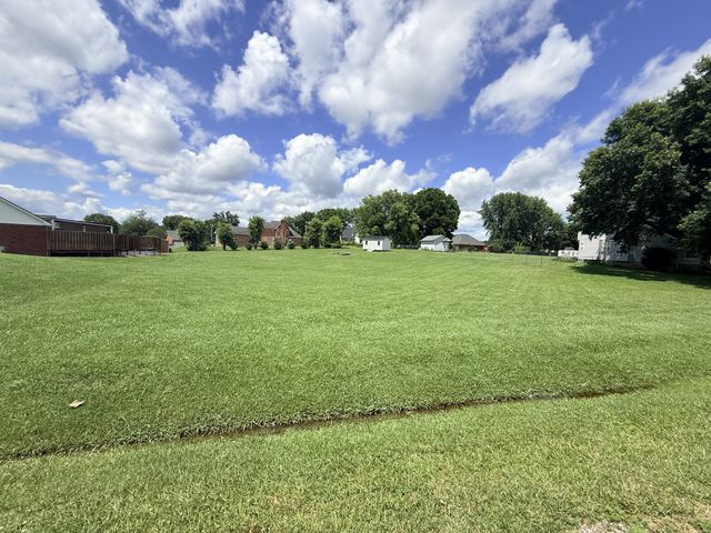 0 Crosspark Dr, Manchester, TN 37355