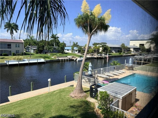 1339 SE 46th LN 8, Cape Coral, FL 33904