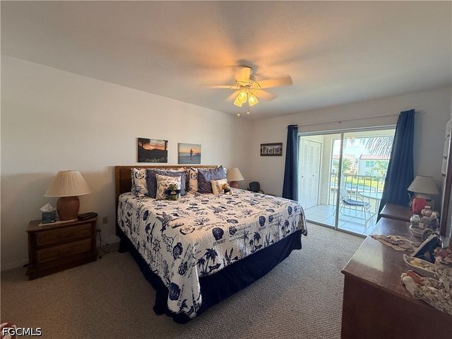 1339 SE 46th LN 8, Cape Coral, FL 33904