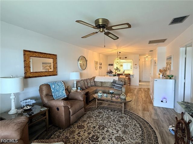 1339 SE 46th LN 8, Cape Coral, FL 33904