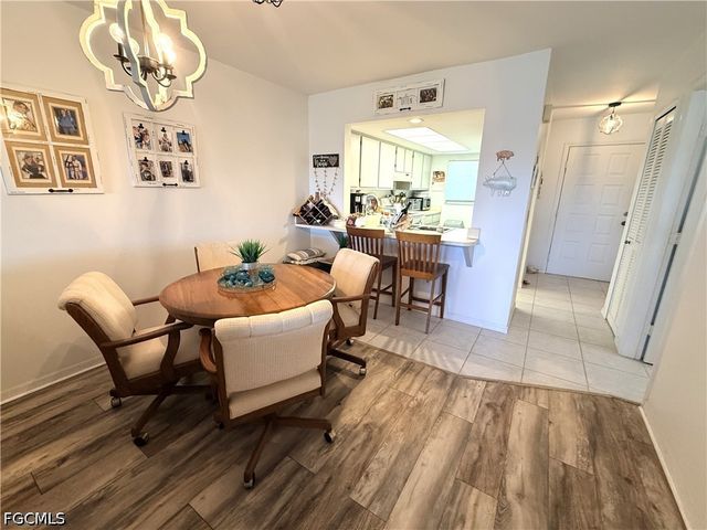 1339 SE 46th LN 8, Cape Coral, FL 33904