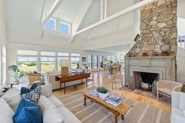 64 Squibnocket Farm Rd, Chilmark, MA 02535