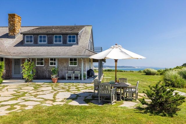 64 Squibnocket Farm Rd, Chilmark, MA 02535