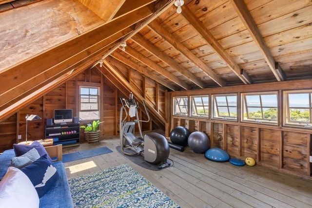 64 Squibnocket Farm Rd, Chilmark, MA 02535