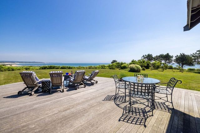 64 Squibnocket Farm Rd, Chilmark, MA 02535