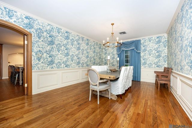 931 Woodstone Dr, Baton Rouge, LA 70809