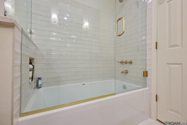 931 Woodstone Dr, Baton Rouge, LA 70809