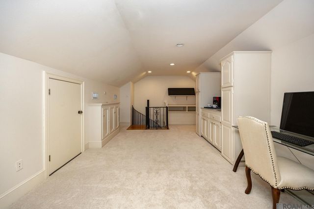 931 Woodstone Dr, Baton Rouge, LA 70809