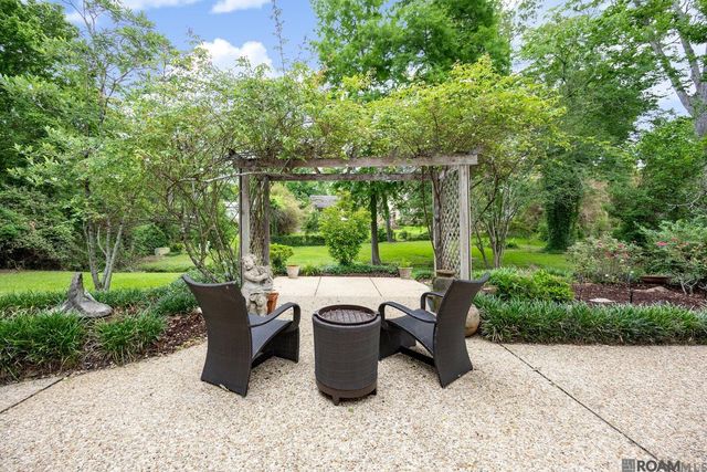 931 Woodstone Dr, Baton Rouge, LA 70809