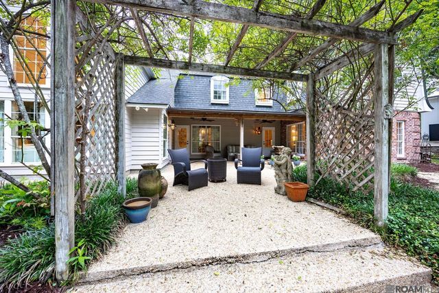 931 Woodstone Dr, Baton Rouge, LA 70809