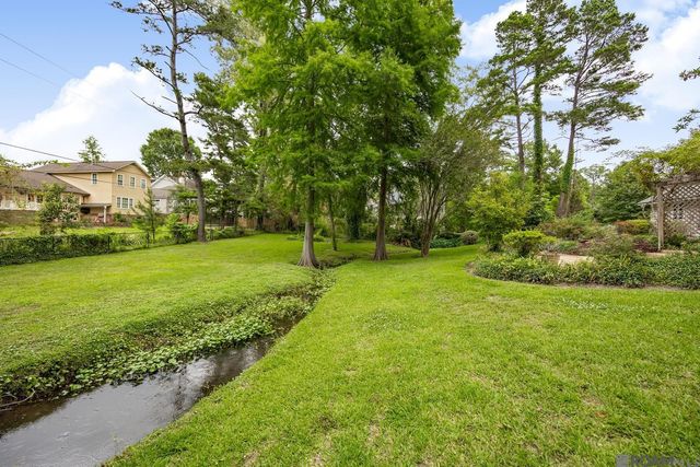 931 Woodstone Dr, Baton Rouge, LA 70809