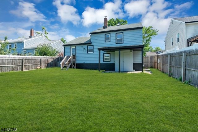 392 Lower Alden Dr, Rahway City, NJ 07065