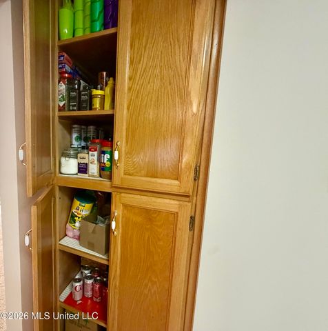 2021 Parkview Drive, Gautier, MS 39553
