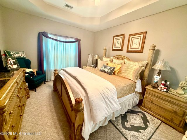 2021 Parkview Drive, Gautier, MS 39553