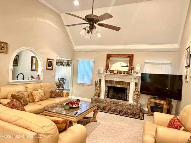 2021 Parkview Drive, Gautier, MS 39553