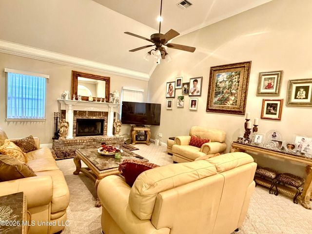 2021 Parkview Drive, Gautier, MS 39553