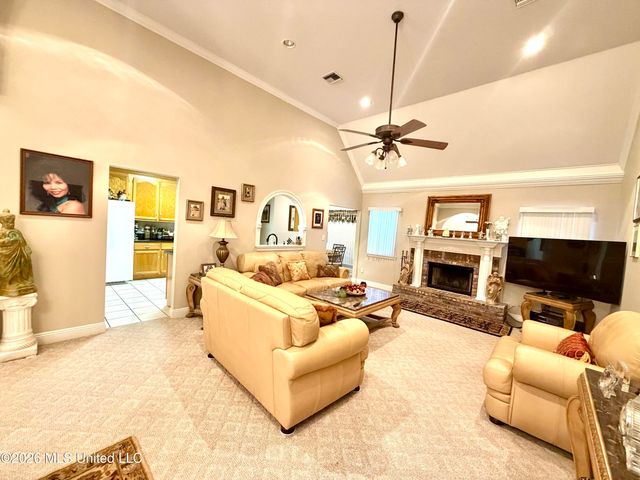 2021 Parkview Drive, Gautier, MS 39553