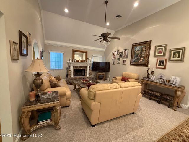 2021 Parkview Drive, Gautier, MS 39553