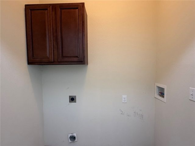 3115 W Old Farmington Road, Fayetteville, AR 72704