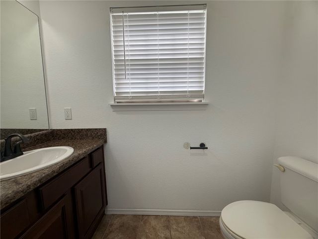 3115 W Old Farmington Road, Fayetteville, AR 72704