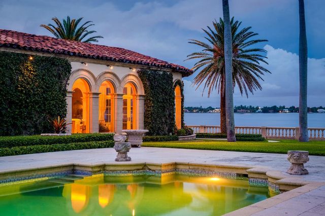 790 S County Road, Palm Beach, FL 33480