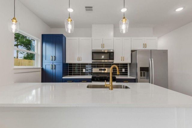 5921 Mountwood Street, Houston, TX 77091