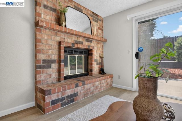 3964 Sitting Bull Way, Antelope, CA 95843