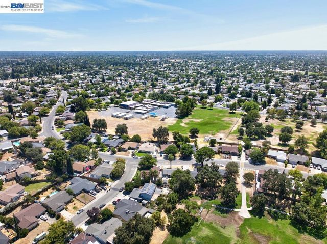 3964 Sitting Bull Way, Antelope, CA 95843