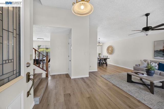 3964 Sitting Bull Way, Antelope, CA 95843