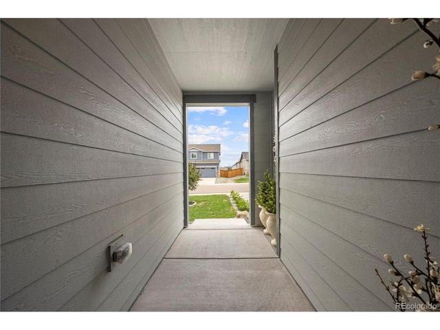 6680 Merrimack Dr, Castle Pines, CO 80108