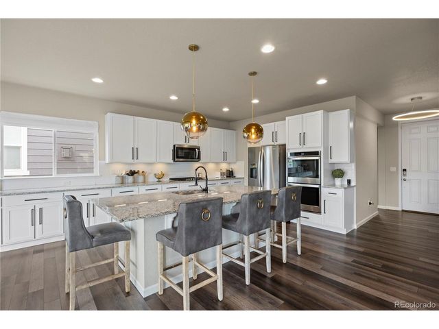 6680 Merrimack Dr, Castle Pines, CO 80108