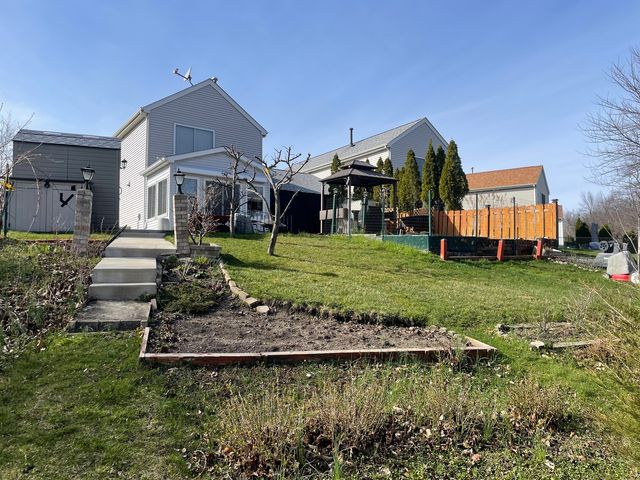 783 S Providence Lane, Round Lake, IL 60073