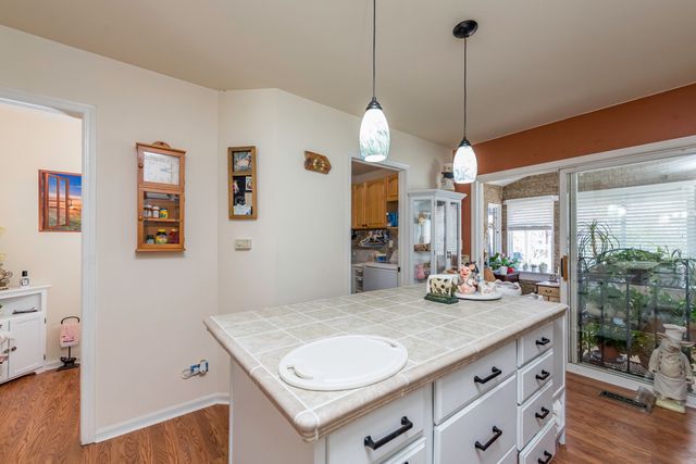 783 S Providence Lane, Round Lake, IL 60073