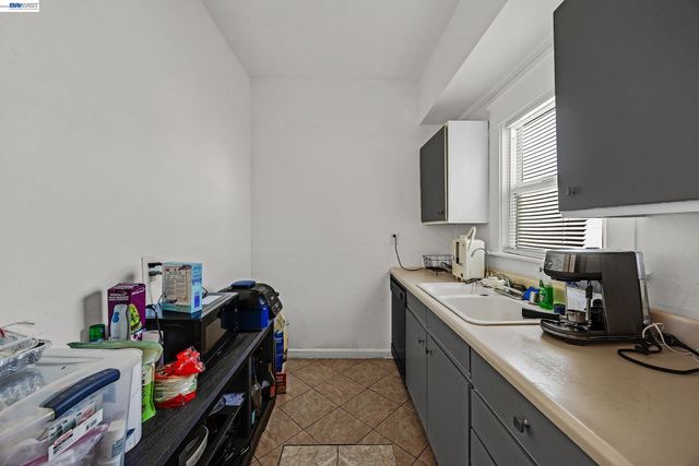 1010 W 4Th St, Antioch, CA 94509