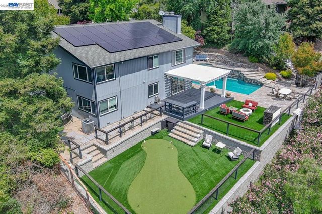 215 Arthur Ct, Danville, CA 94526