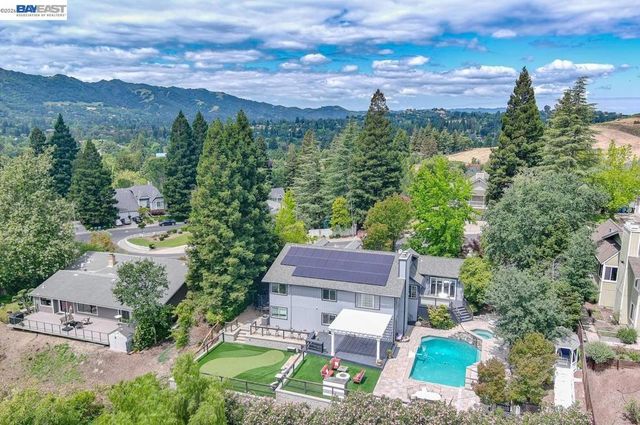 215 Arthur Ct, Danville, CA 94526