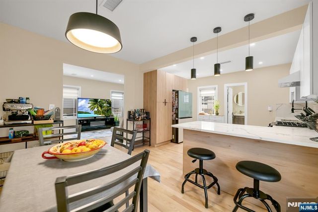 107 Chestnut Street, Rochelle Park, NJ 07662