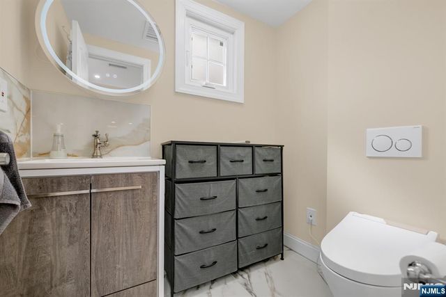 107 Chestnut Street, Rochelle Park, NJ 07662