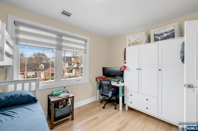 107 Chestnut Street, Rochelle Park, NJ 07662