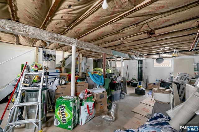 107 Chestnut Street, Rochelle Park, NJ 07662